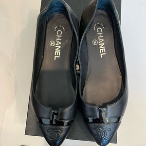 Chanel Black Ballerina Flats size 36.5